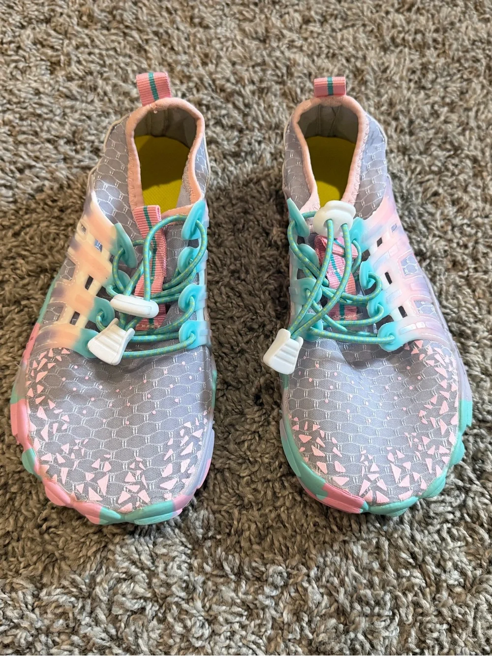 5/$25 Girls water shoes with elastic closure- purple, Pink & Teal. Size 1